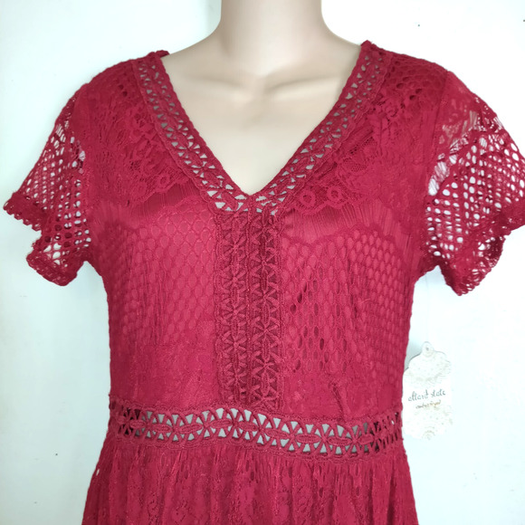 NWT Burgundy Crochet & Lace Maxi Dress M ALTAR'D STATE Bohemian BOHO Boutique - Picture 3 of 16
